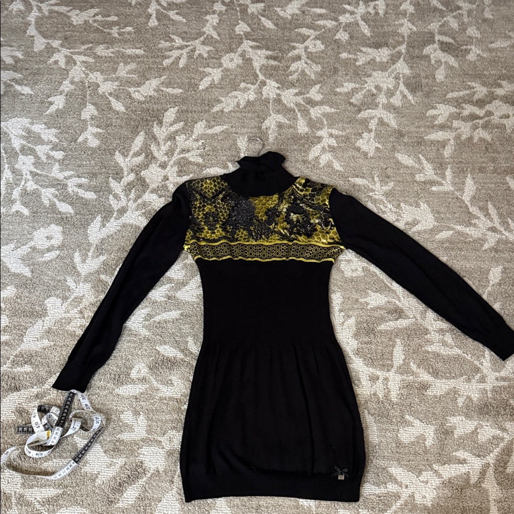 Waggon Paris Elegant Black and Yellow Women's Sweater Dress EUC